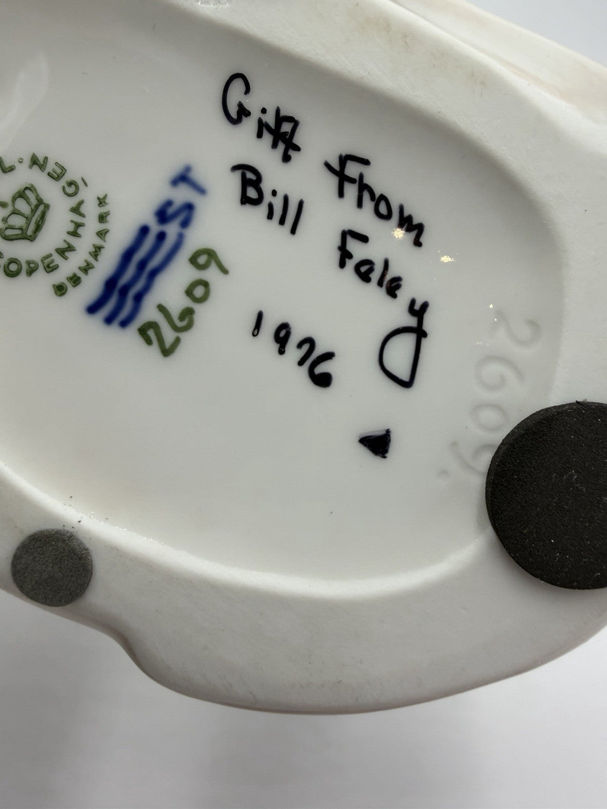 Vintage Royal Copenhagen porcelain #2609 Denmark Deer Fawn Figurine 5”Hx6”