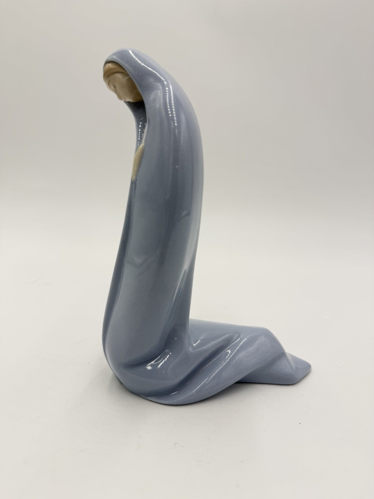 Lladro Spain Porcelain Madonna Virgin Mary Nativity Figurine 6.75"H