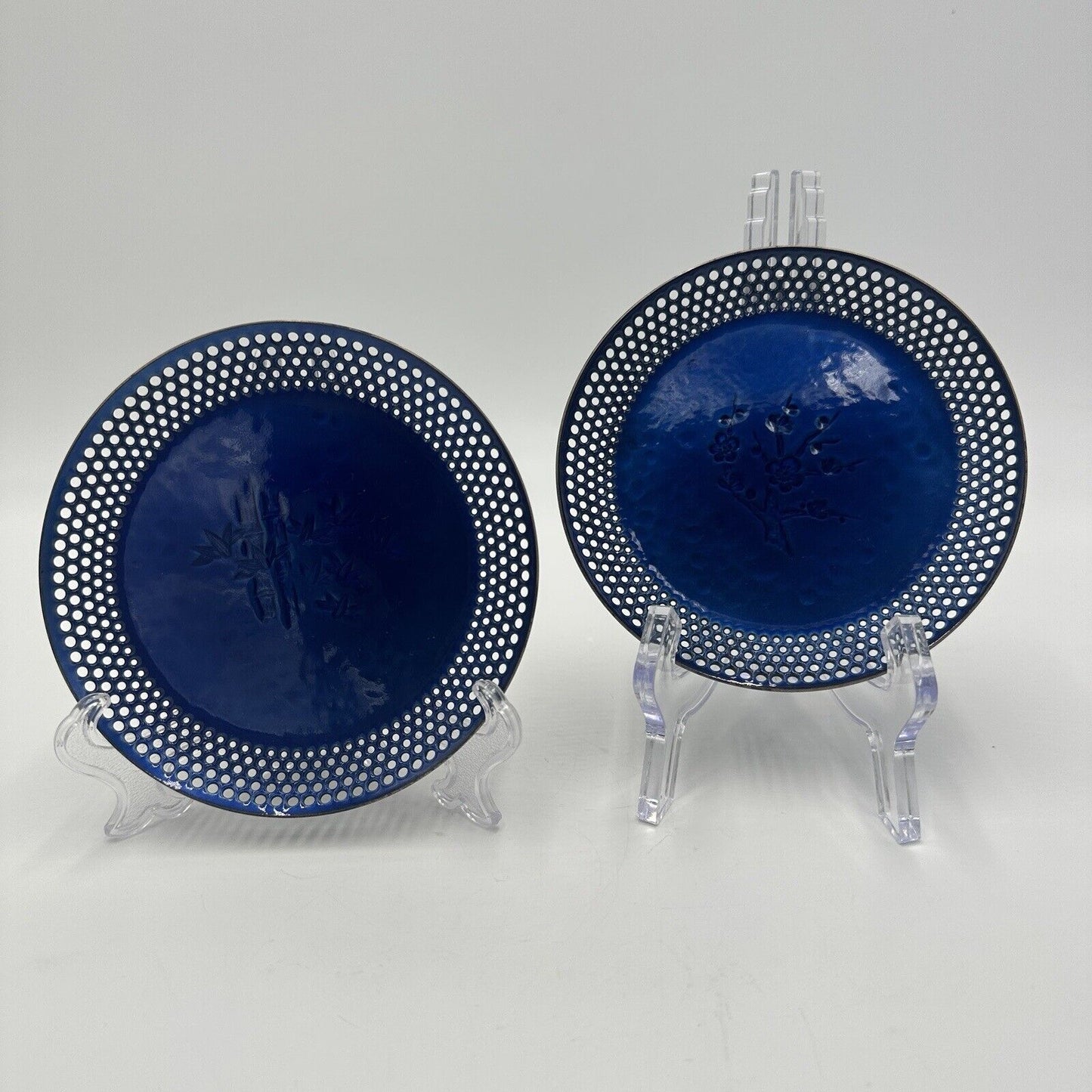 Ando Cloisonné 2 Plates Cobalt Blue Enamel Open Work Rims Japan Small Vintage