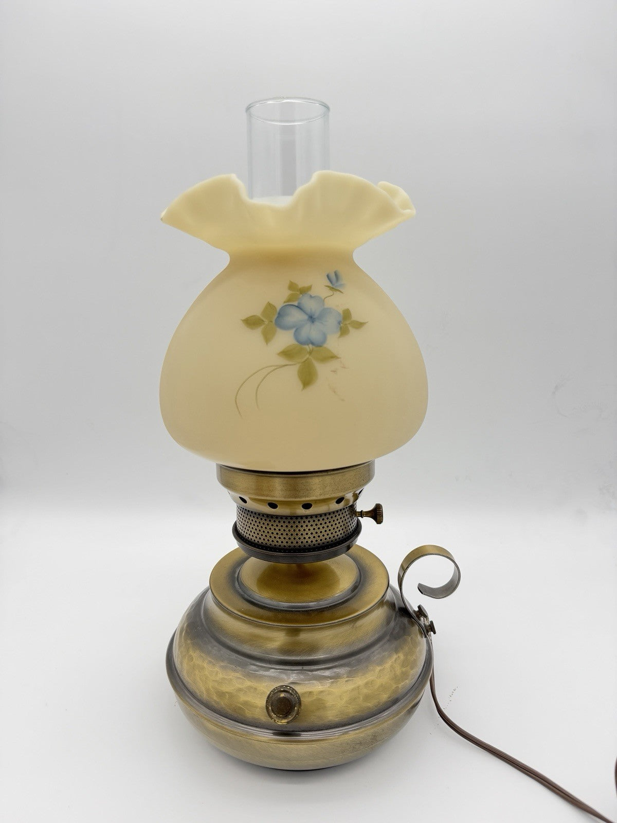 Fenton Art Glass Blue Floral Dogwood Cameo Satin Hammered Colonial Lamp Rare Vtg