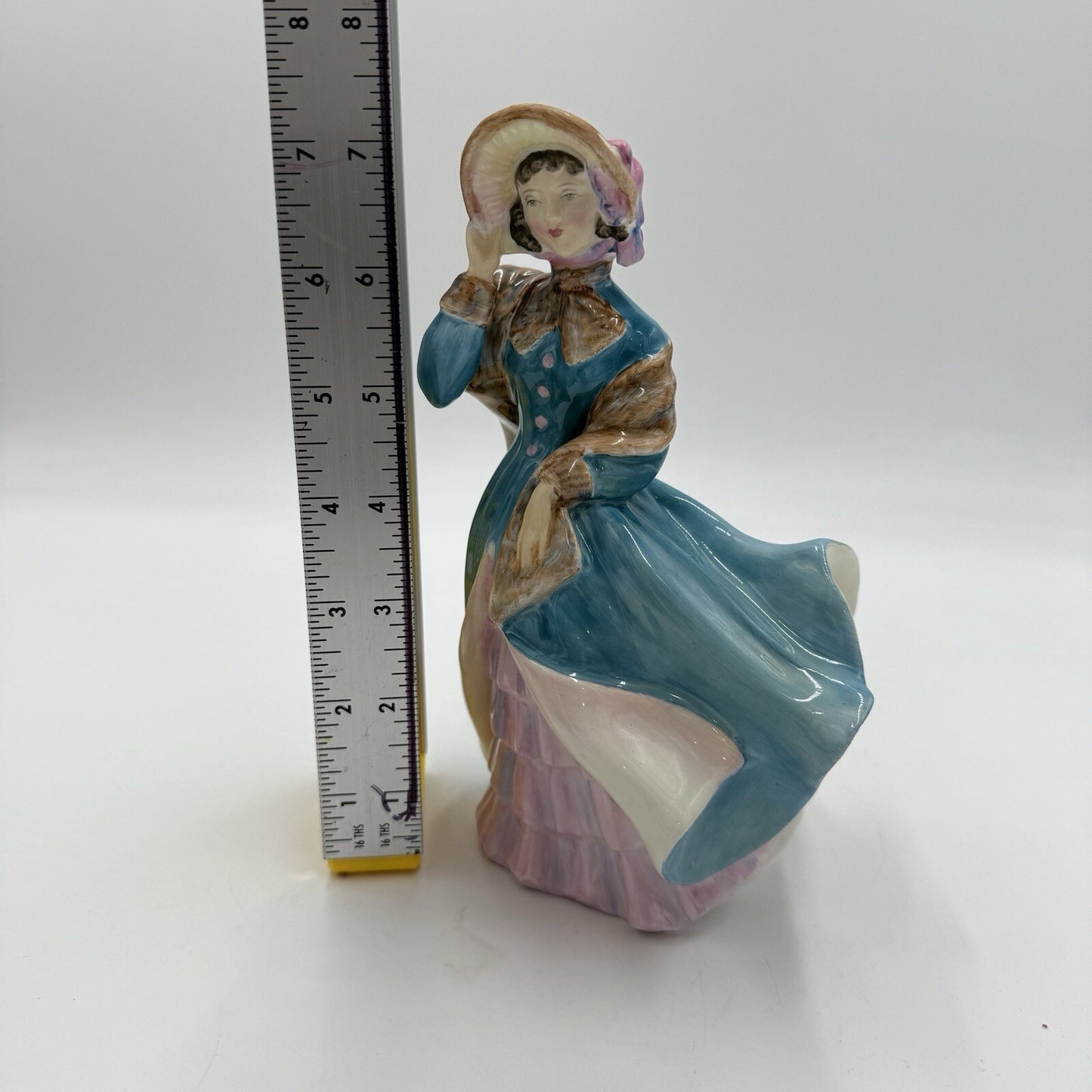 Royal Doulton Delphine HN2136 Figurine England Classic porcelain 7in Rare
