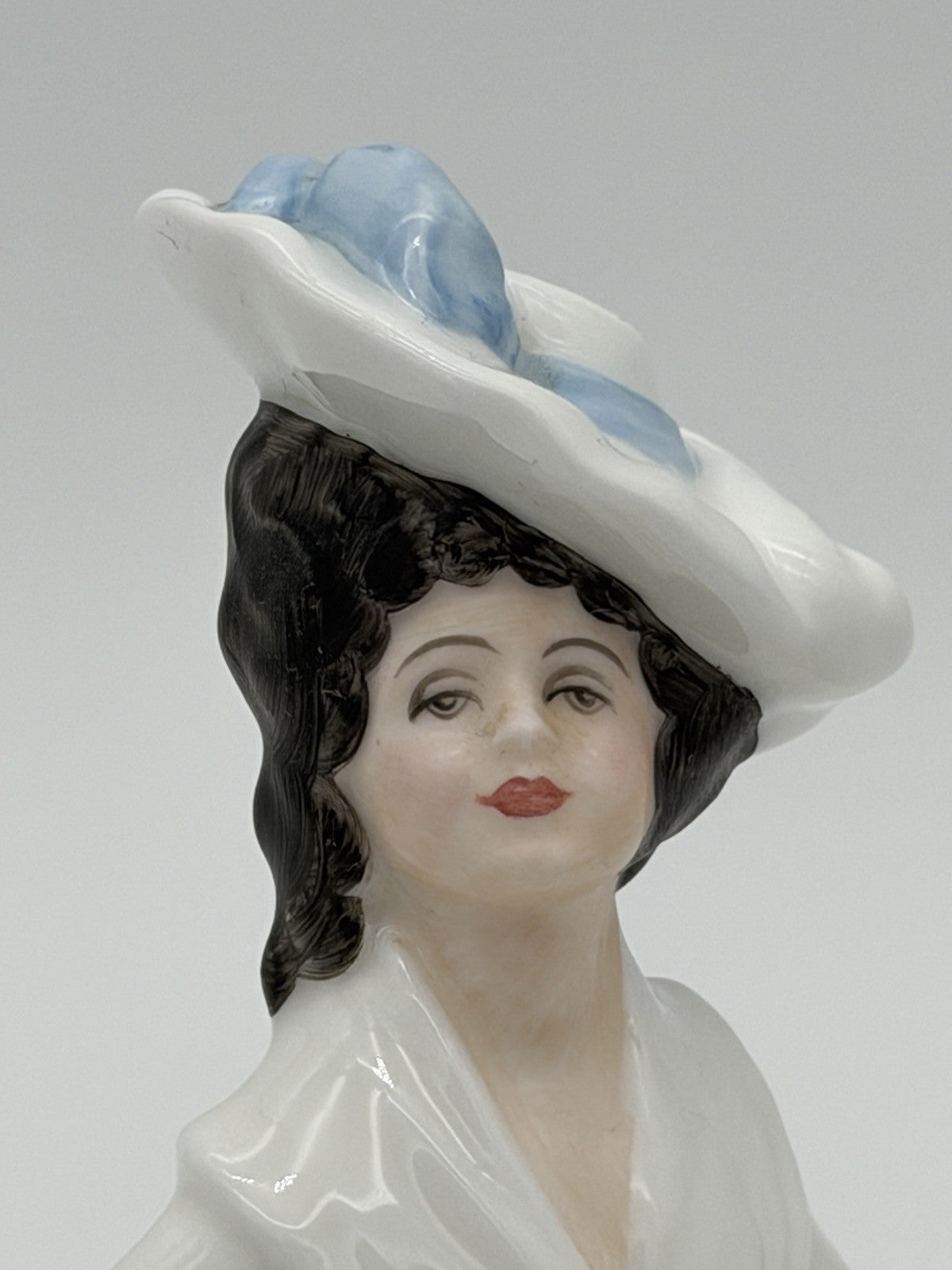 Vintage Royal Doulton Porcelain England Margaret Figurine HN2397 White 7.3”H