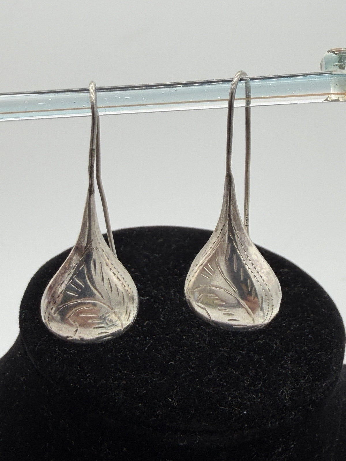 Sterling Silver Earrings Etched Leaf Feather Puffed Teardrop Raindrop Threader