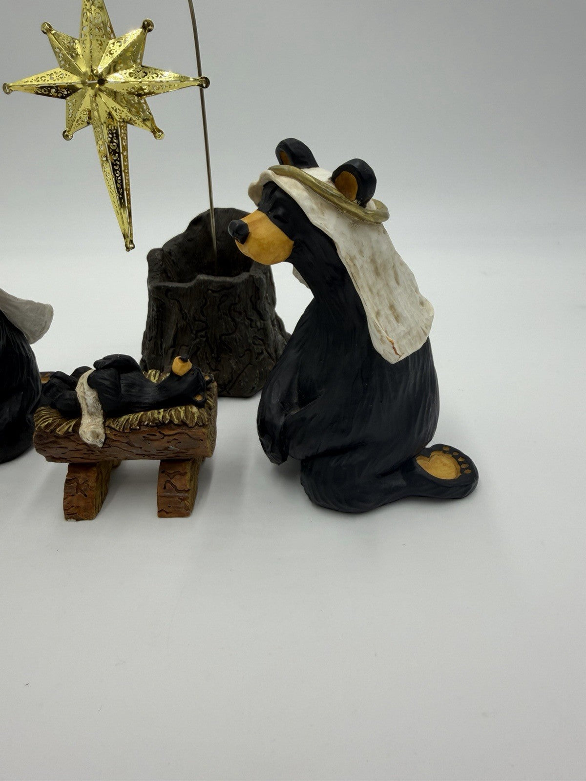 Big Sky Carvers Bearfoots Beartivity Mary Joseph Jesus Star Figurines Nativity