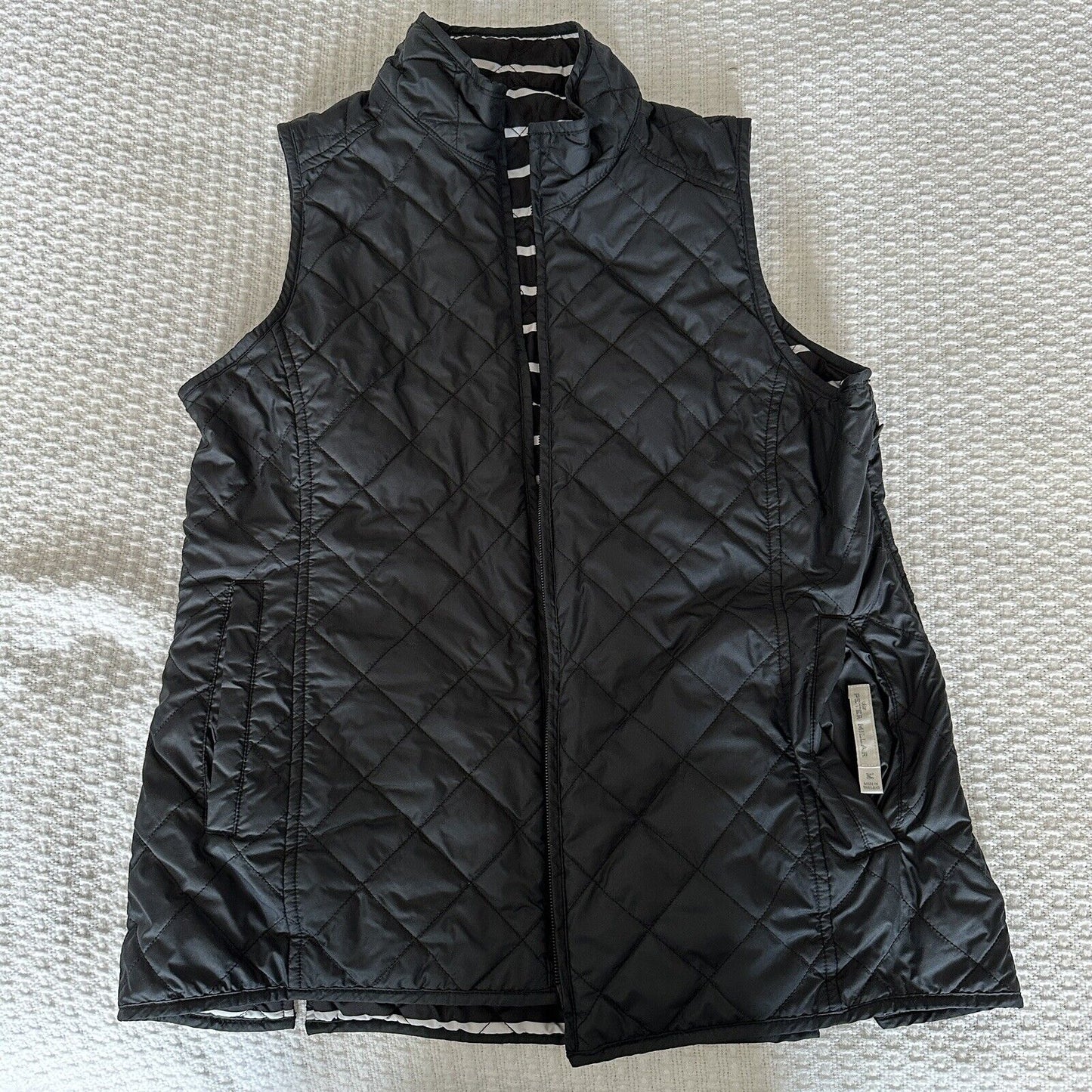 Peter Millar Women's Vest Size Medium Reversible Quilted Black White Striped