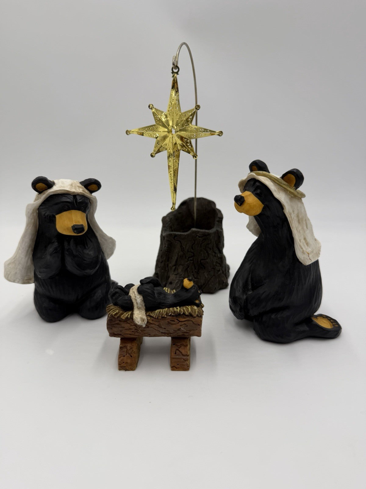 Big Sky Carvers Bearfoots Beartivity Mary Joseph Jesus Star Figurines Nativity