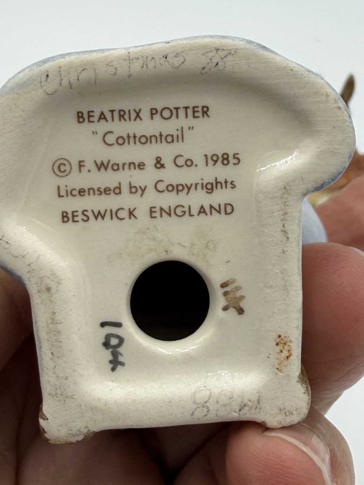 Royal Albert /beswick England Porcelain Beatrix Potter Figurines Rabbit Figurine