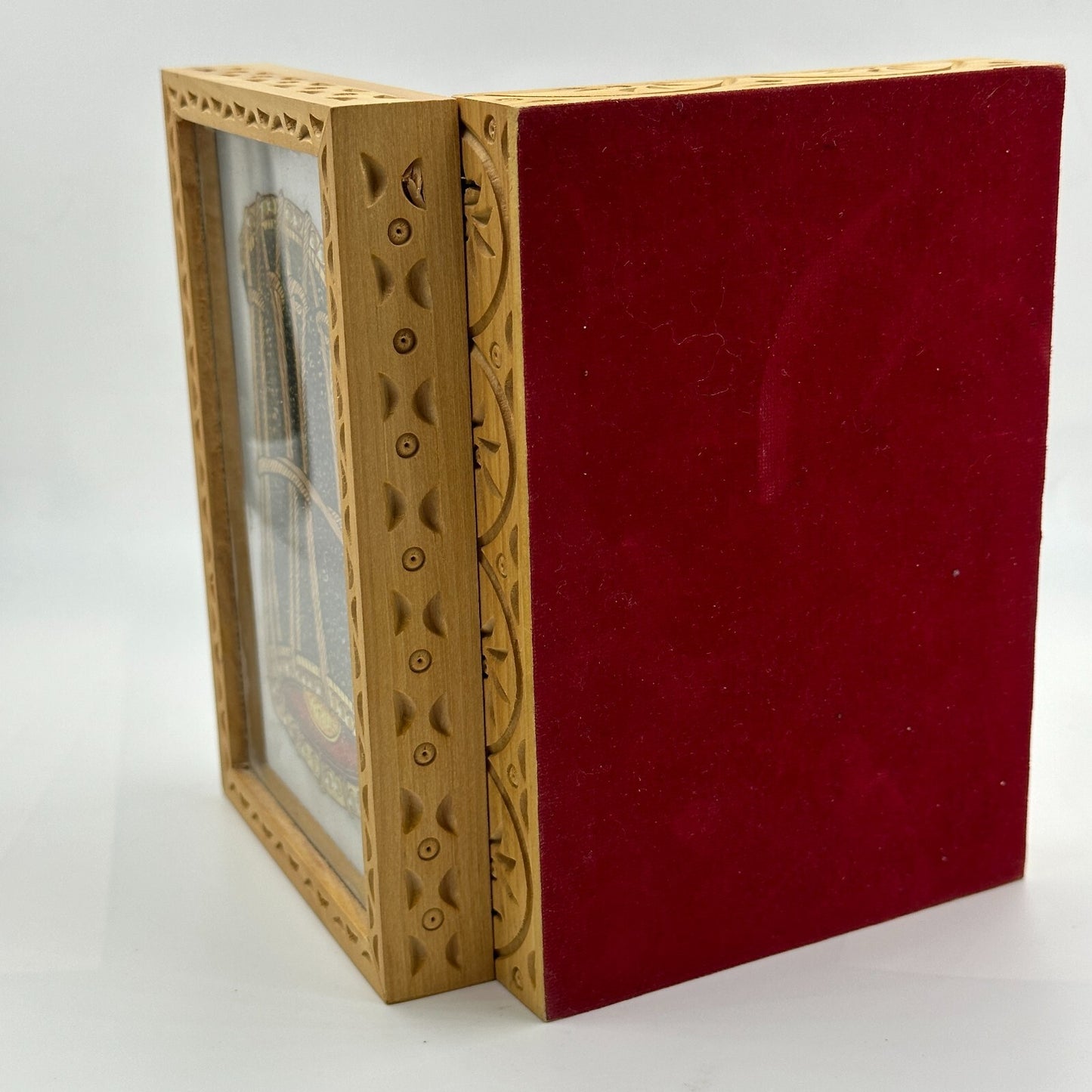 Jewelry Box The Nodding Head Dhol Drum on Lid Red Velvet Carved Wooden