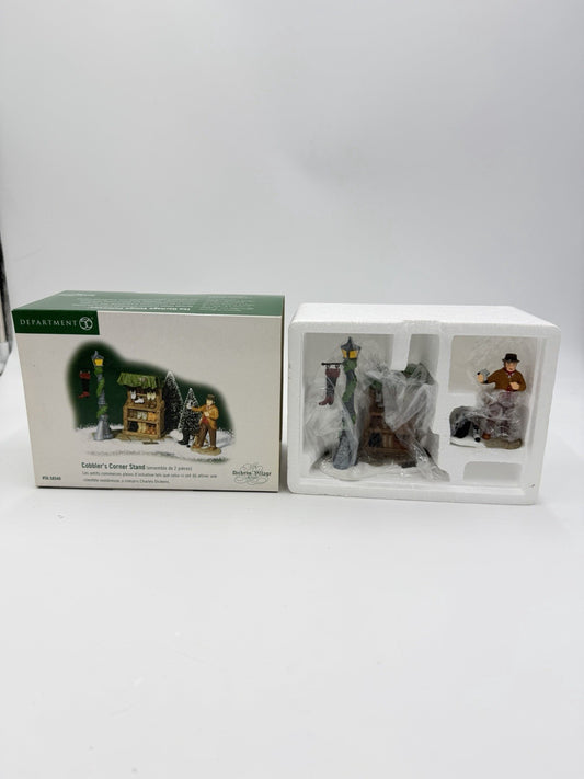 Department56 Cobbler's Corner Stand Dickens Village Christmas  W/Box 2 Figurines