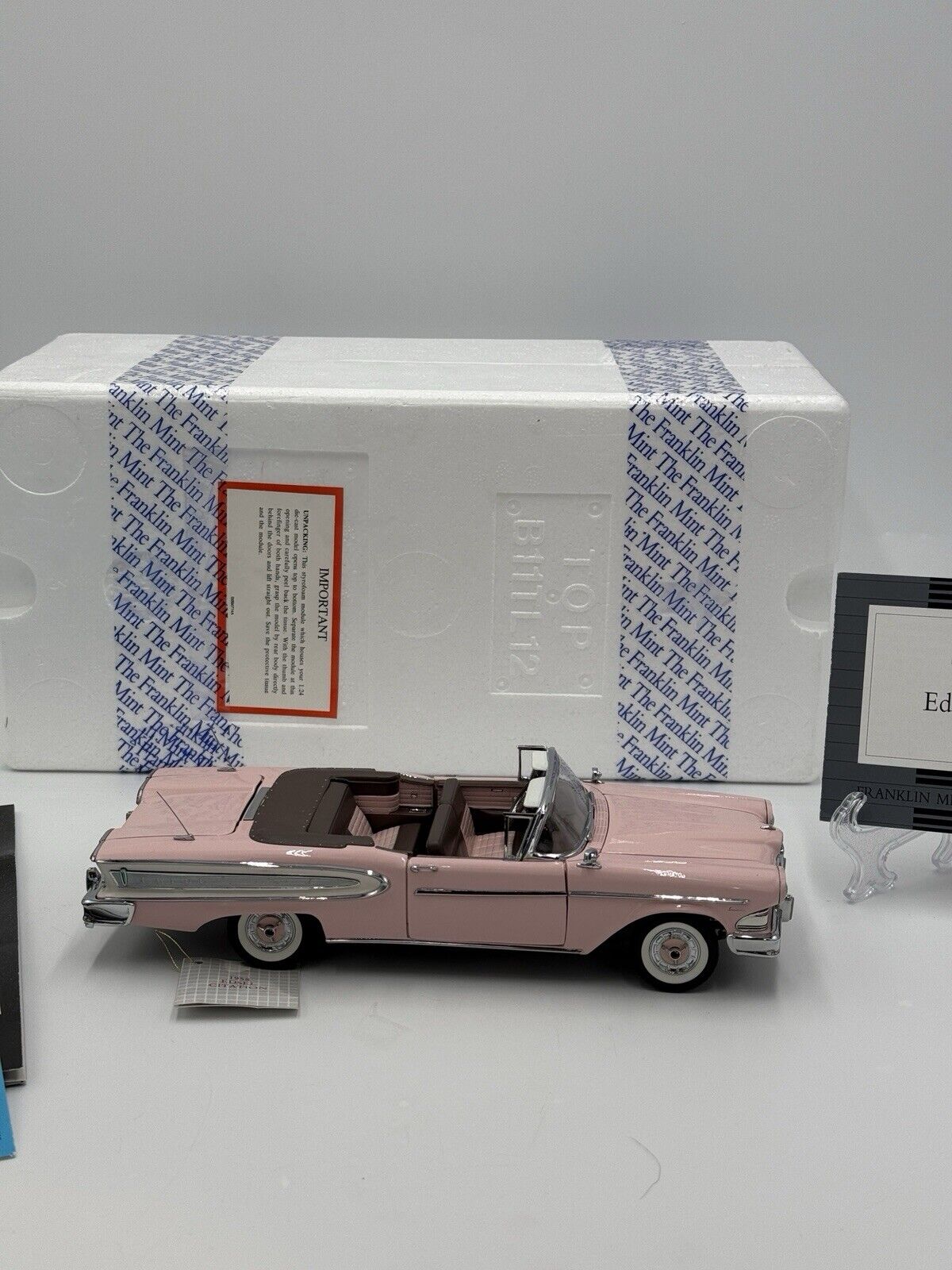 Franklin mint 1958 Ford Edsel Citation convertible 1:24 scale diecast Pink New