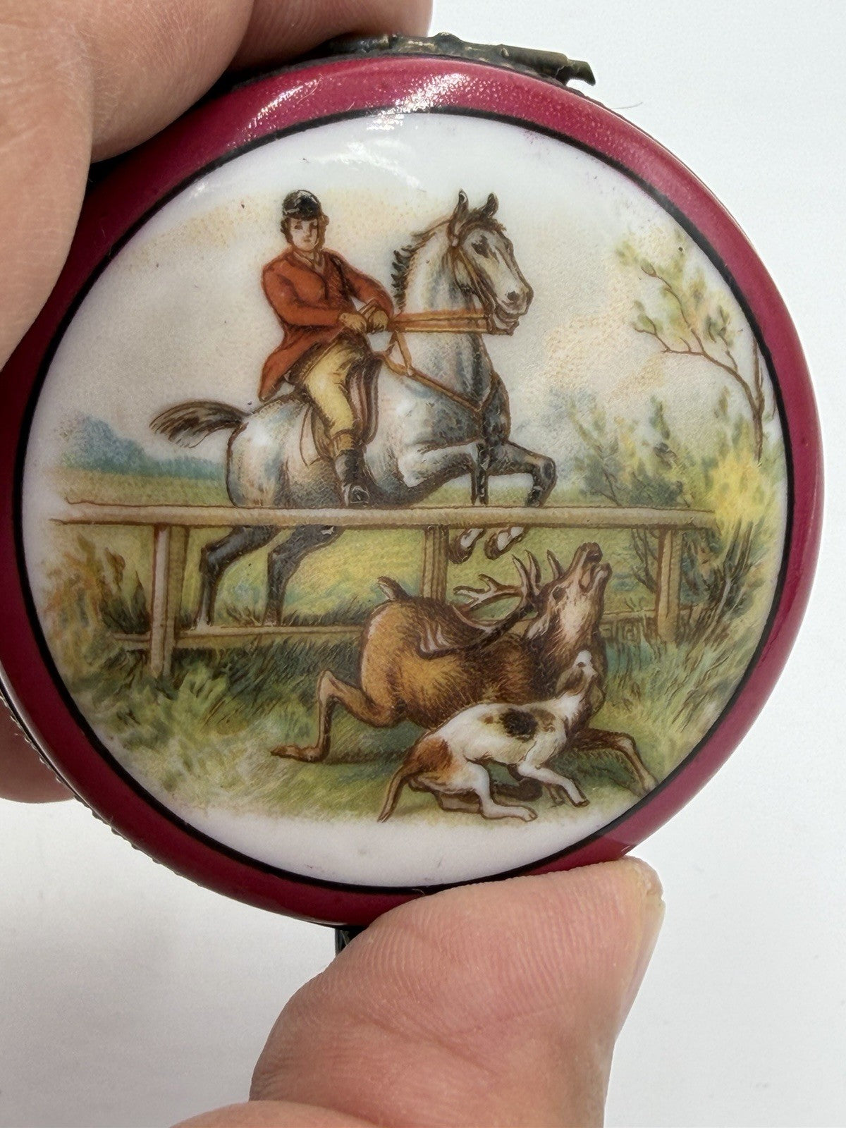 Rare Antique Czechoslovakian Painted PorcelainTrinket Box Equestrian hunt scene