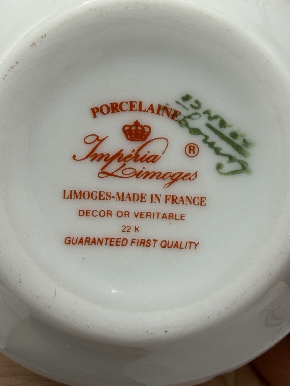 Vintage Imperia Limoges France Floral White/Blue 22K Gold Round Trinket Box