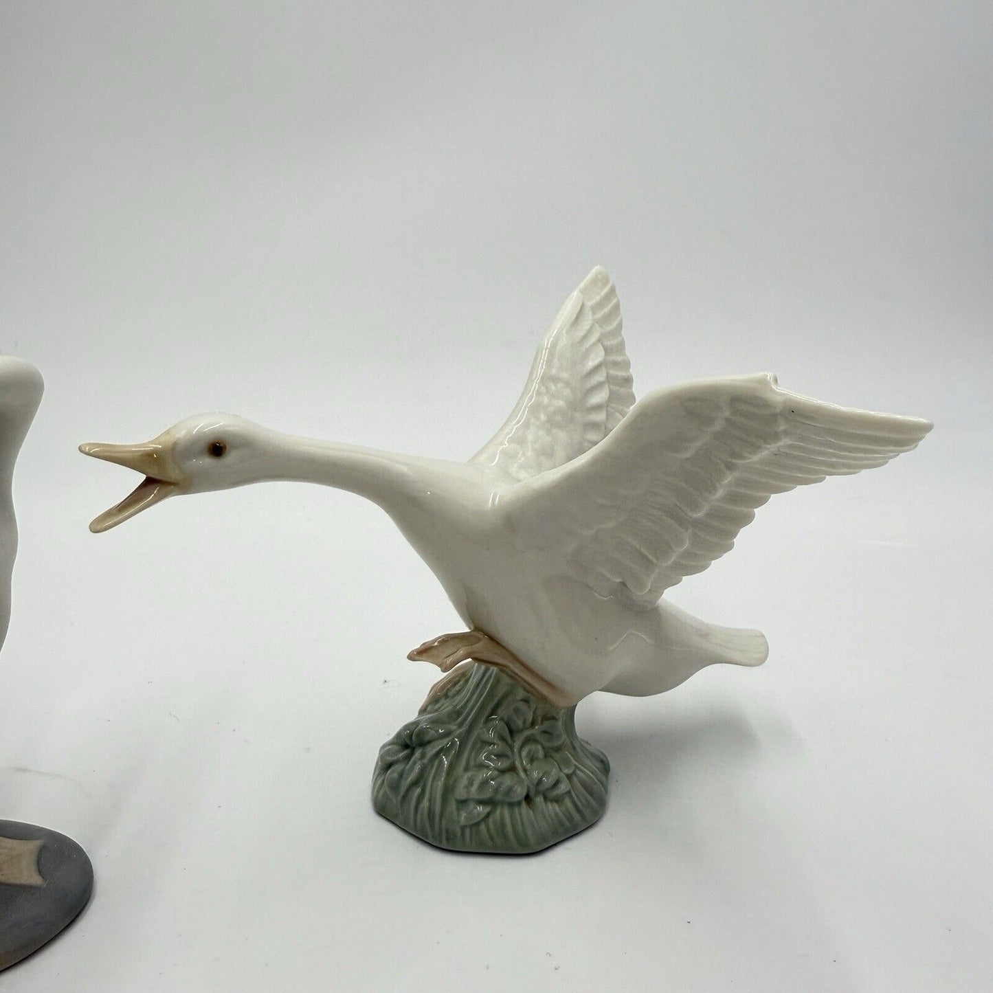 Vintage Lladro Spain Porcelain Ducks Figurines Glossy /matte White Rare 4” Set