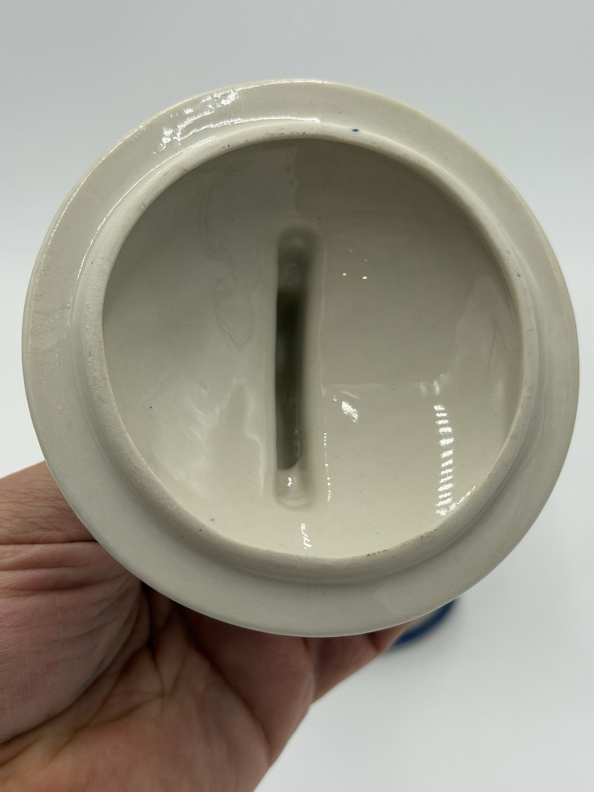 Gzhel Porcelain Russia Duggar Bowl White/blue Floral Pattern W/lid Vintage