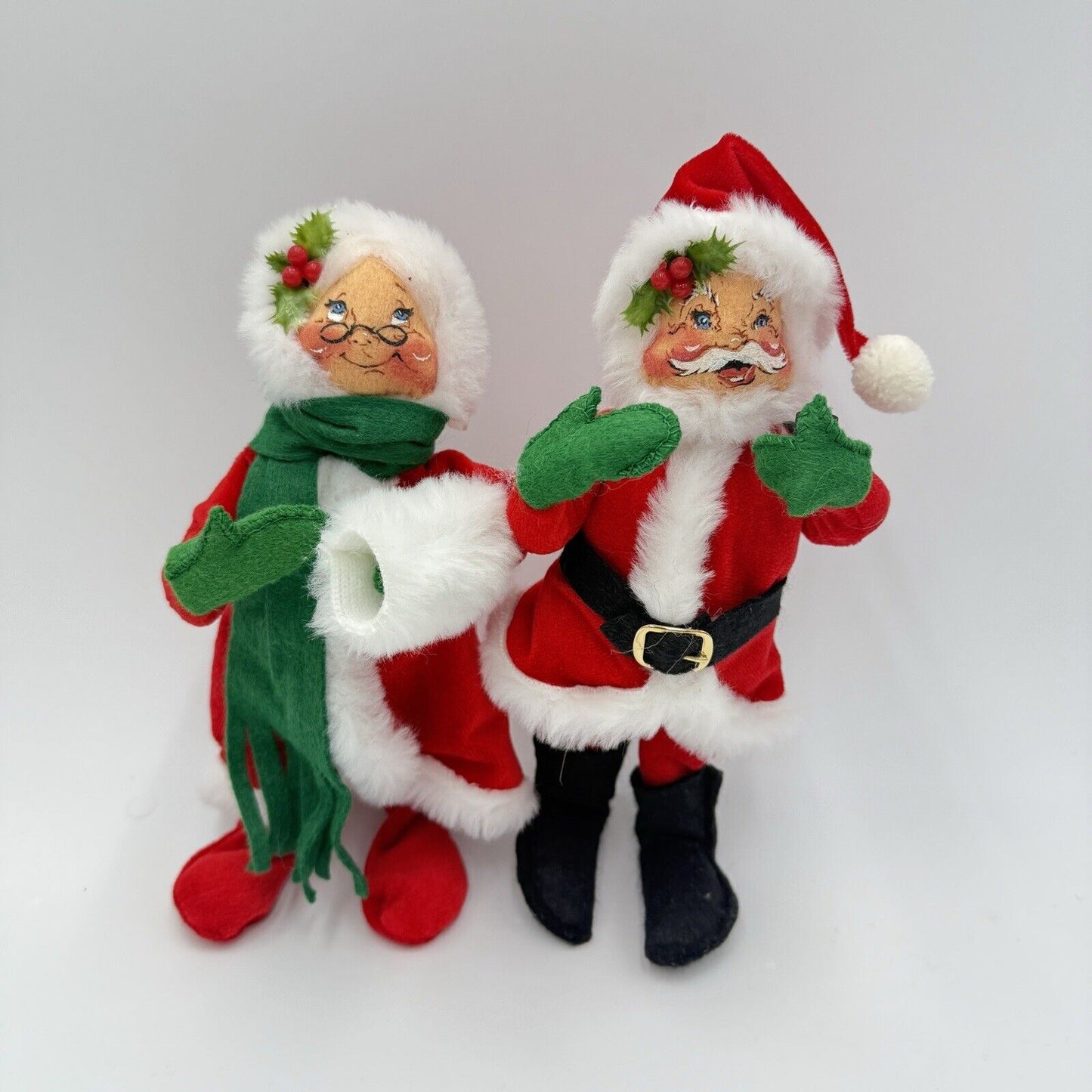 Annalee Vintage Dolls Mrs and Mr Claus Santa Plush Christmas 1963 Set 2 Pcs 9”