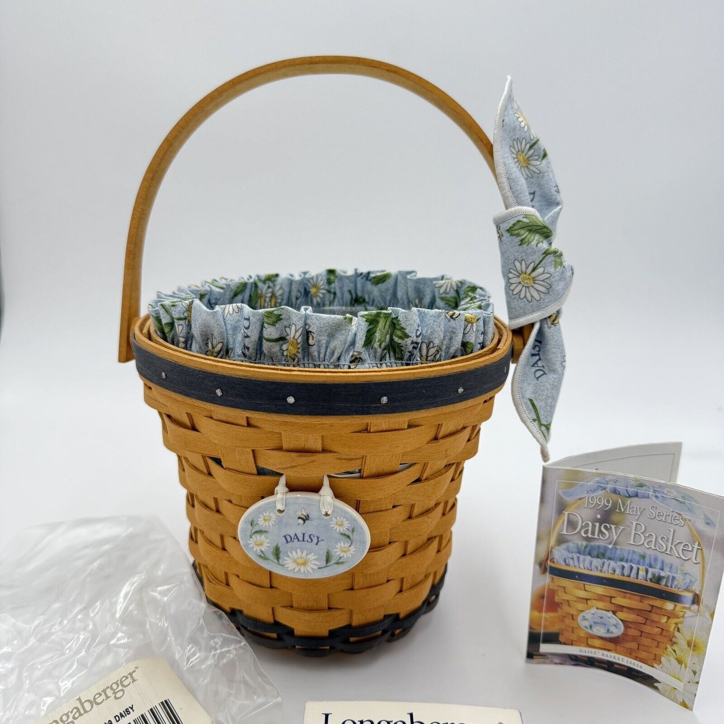 Vintage Longaberger 1999 May Series Daisy Basket New