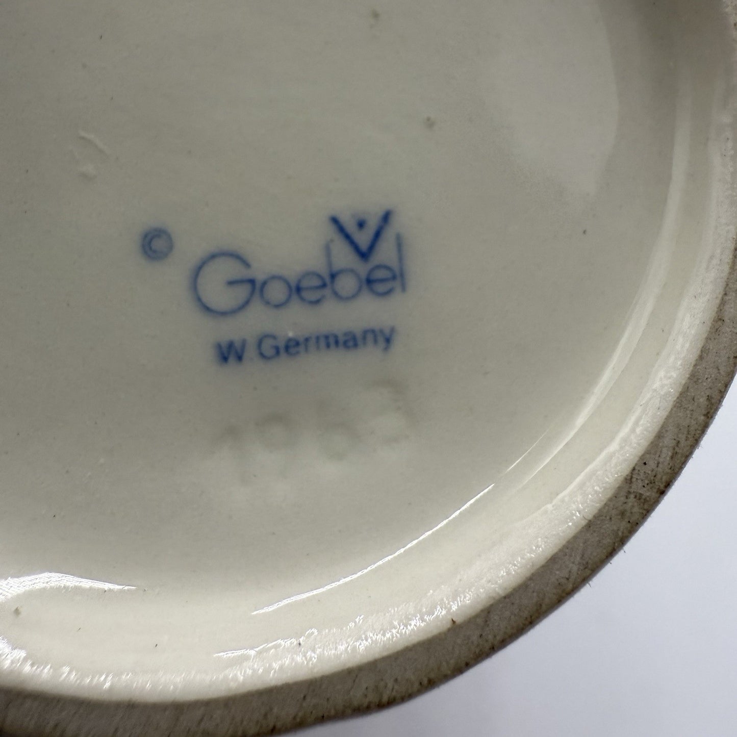 Goebel M.I. Hummel "FOR MOTHER" 5.5" Figurine 1963 Mold #257 Porcelain Vintage