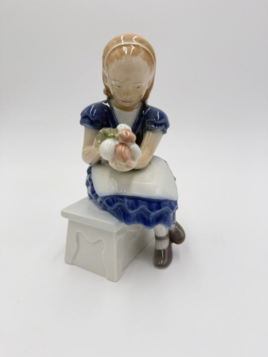 Bing &Grondahl Denmark Ida's Flowers Tulips Spring porcelain figurine # 2298