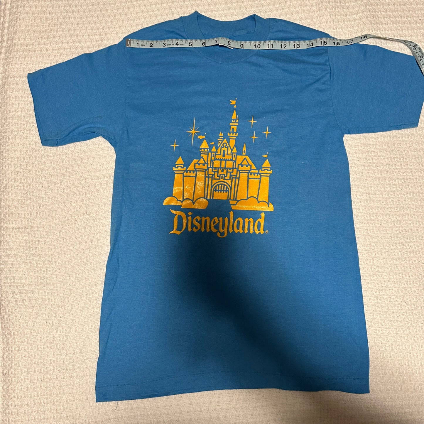 Disneyland Men's Medium T-Shirt Cinderella Castle Single Stitch USA Blue Vintage