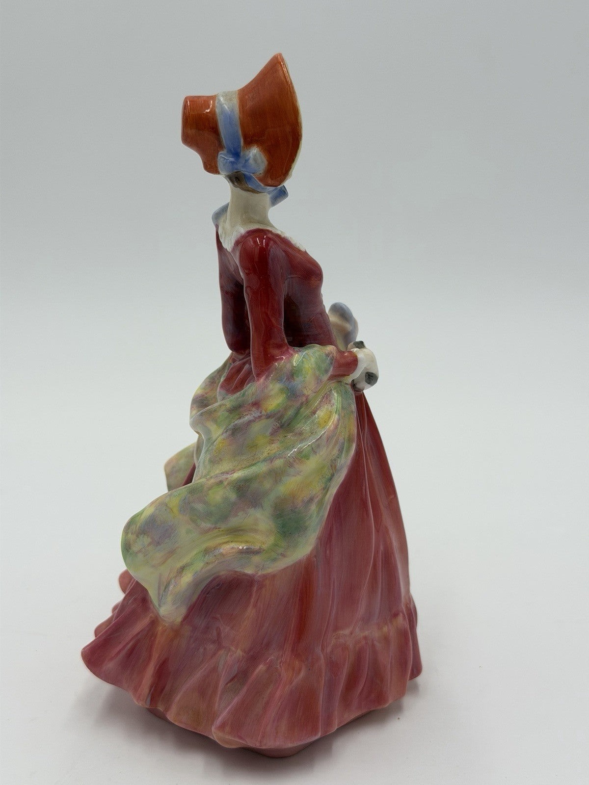 Royal Doulton Porcelain Sabbath Morn England HN.1982 Painted Vintage Rare