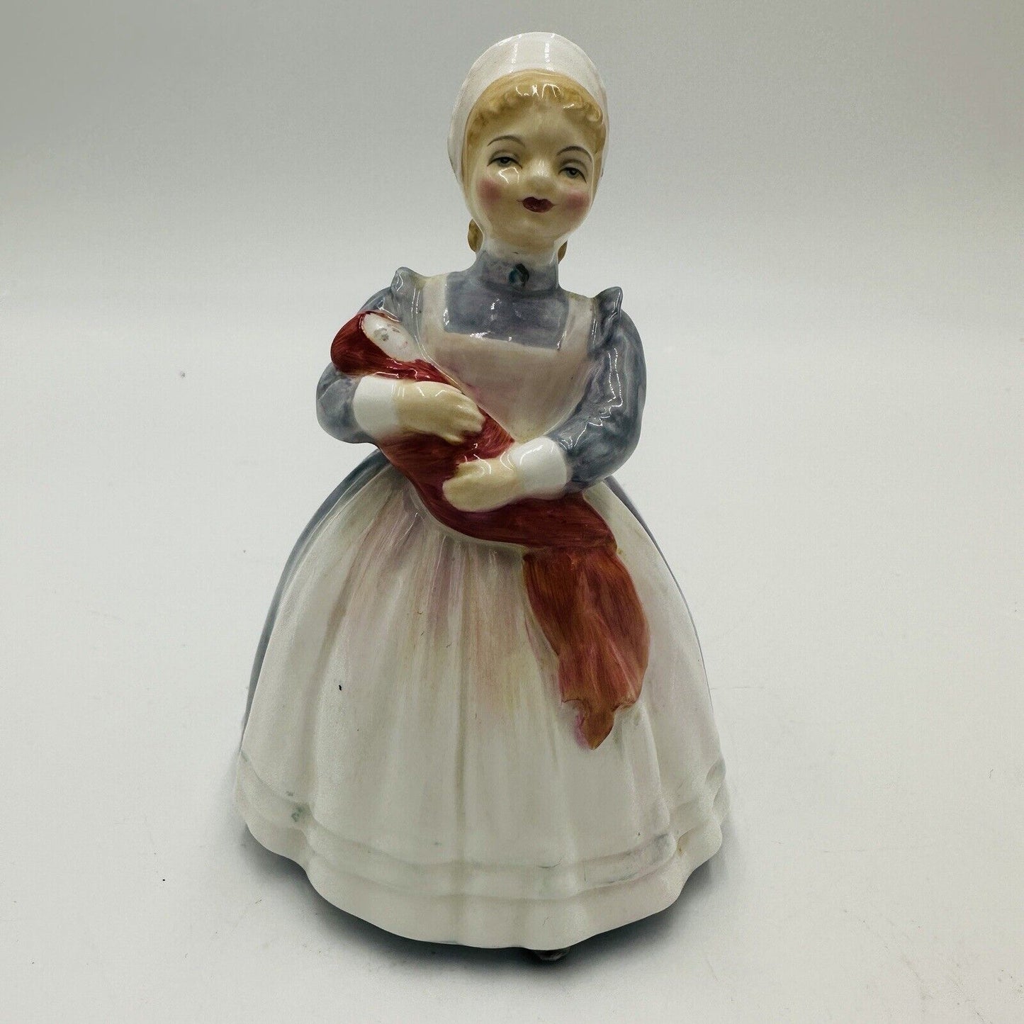 Royal Doulton Figurine The Ragdoll HN 2142 1953 & Co. Porcelain Vintage England