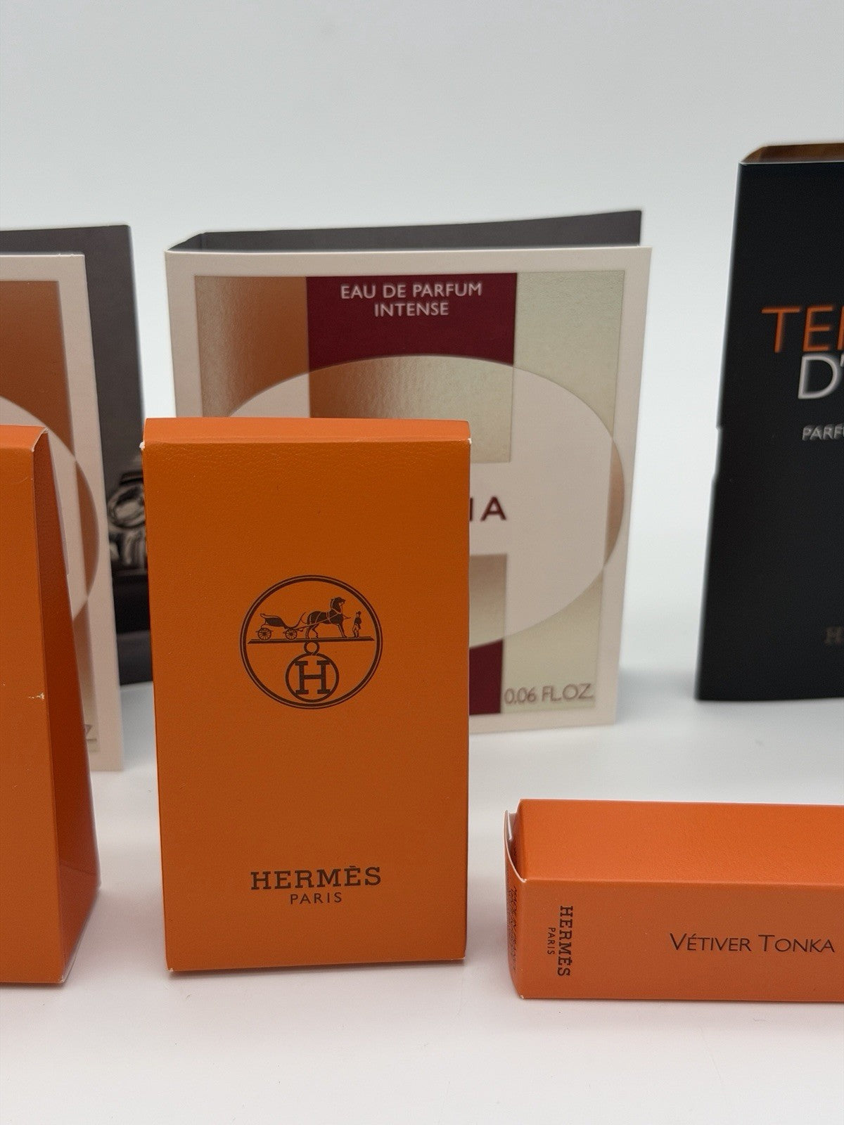 Hermes Paris France Eau De Cologne /perfum Samples Sealed 12 PCs 2ML