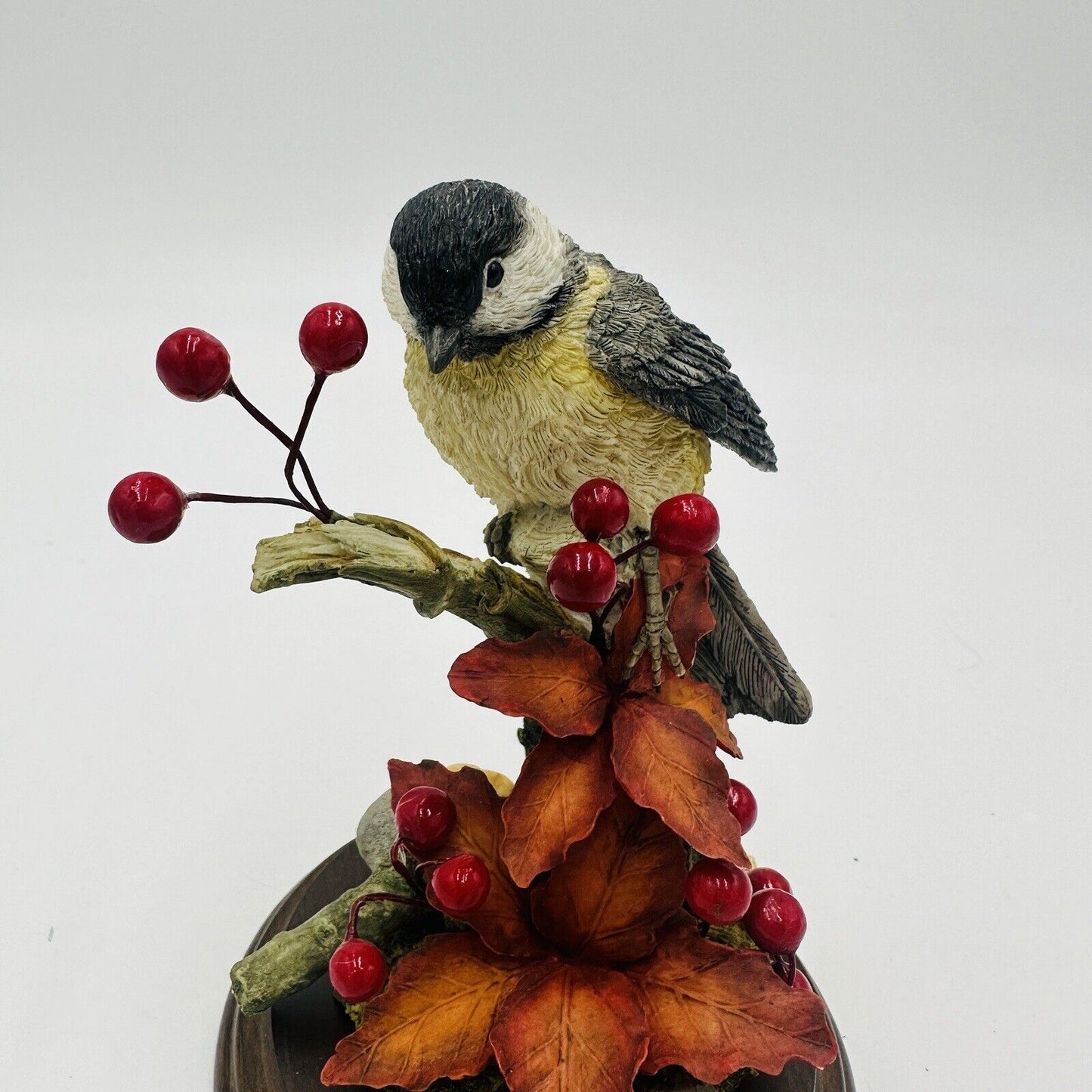 Country Artists Chickadee W Berries Figurine Signed Hand Painted 01700 B Capped