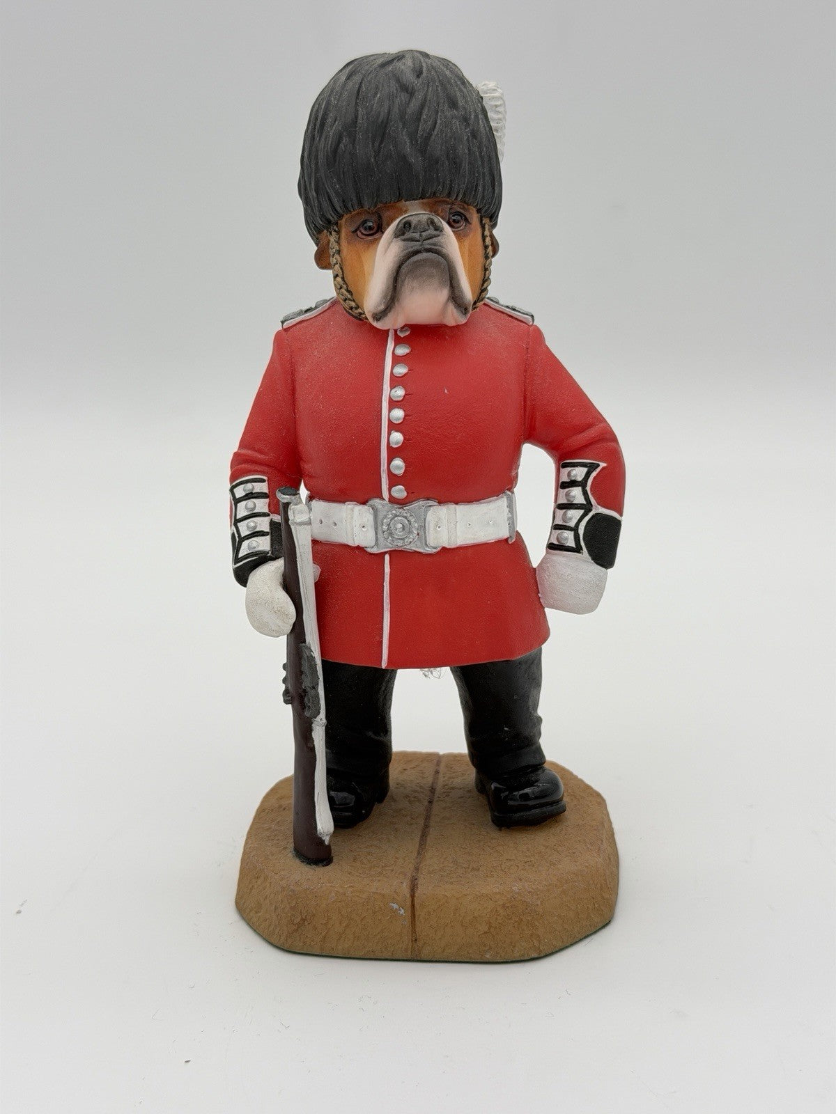 Robert Harrop Doggie People Bulldog Guardsman DP179 Rare British Figurine