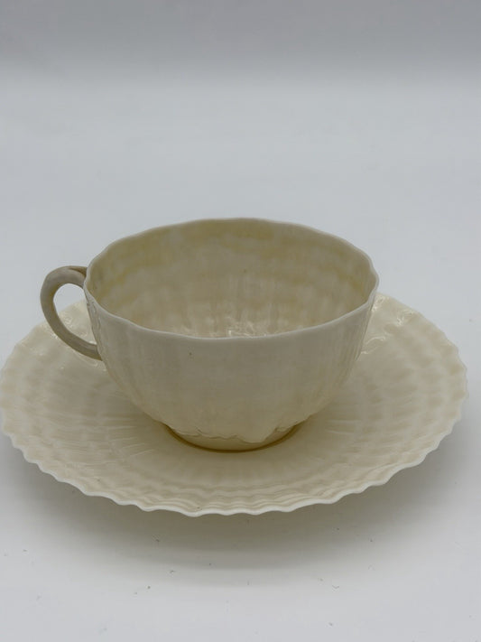 Belleek Ireland Porcelain Tridacna Shell Pattern Tea Cup & Saucer Set Vintage