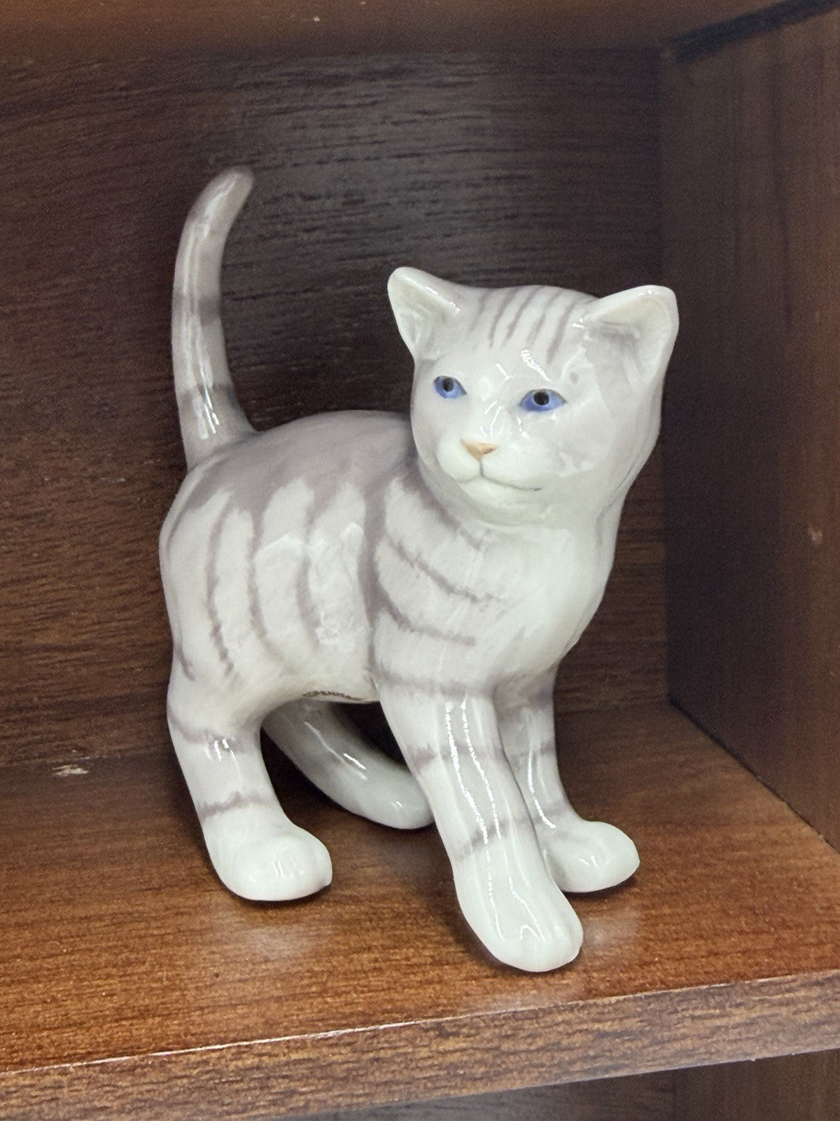 Royal Copenhagen Denmark Porcelain Cat Collection Mini Figurines Wood Shelf