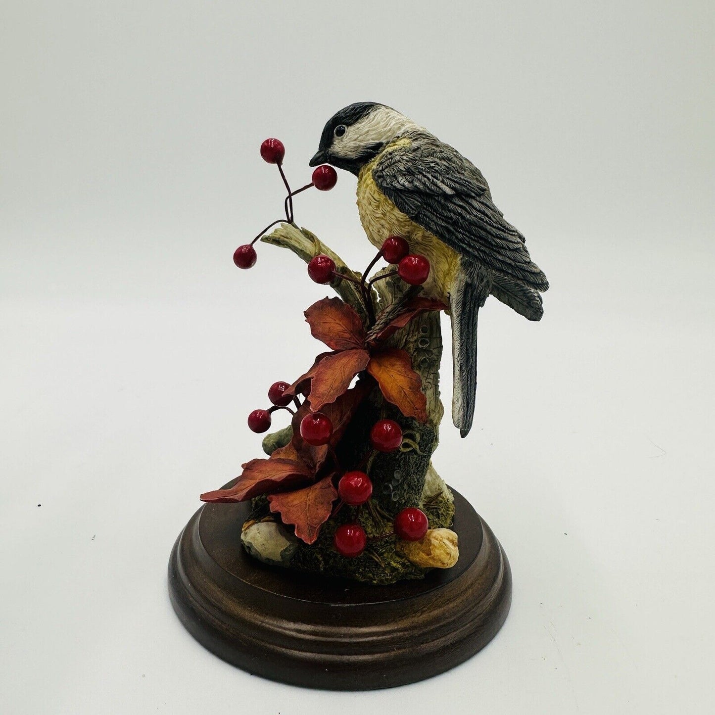 Country Artists Chickadee W Berries Figurine Signed Hand Painted 01700 B Capped