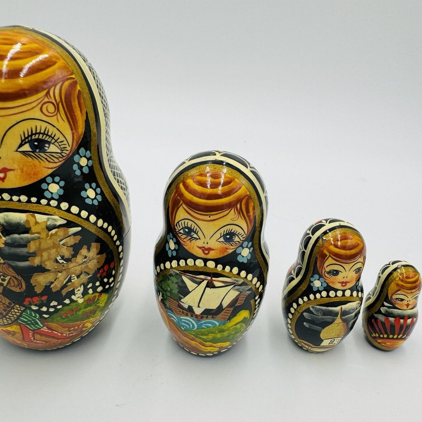 Matryoshka Nesting Doll Hand Painted  Wooden 5 Pieces Vintage