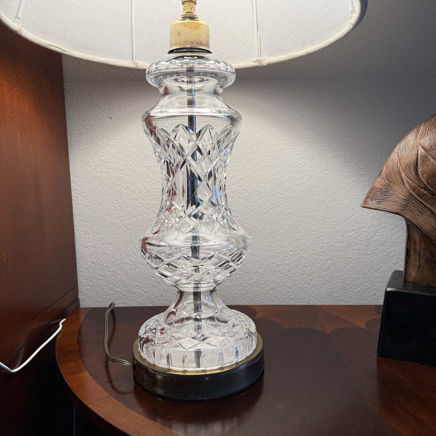 Waterford Signed Achill Criss Cross Vertical Cut Crystal Table Lamp 27''