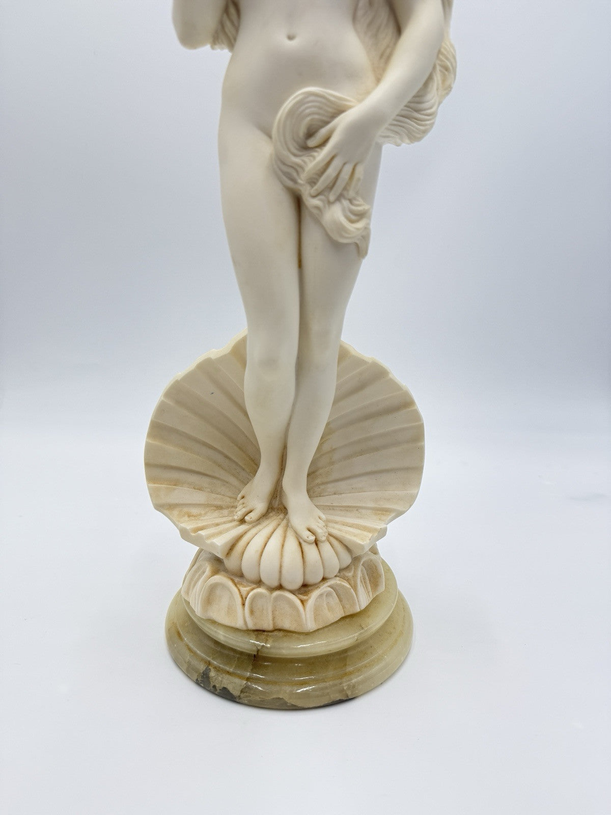 A.Giannelli Alabaster birth of venus sculpture 17” 1976 Statue Marble Base Italy