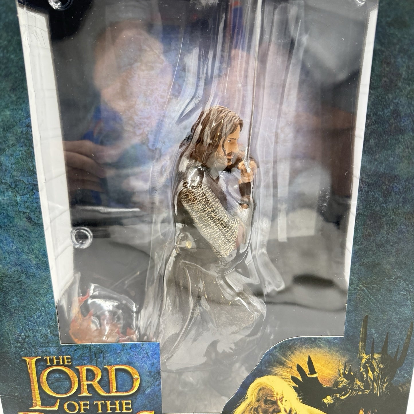 Aragorn Lord of the Rings PVC Gallery Diorama Diamond Select Toys (SEALED)