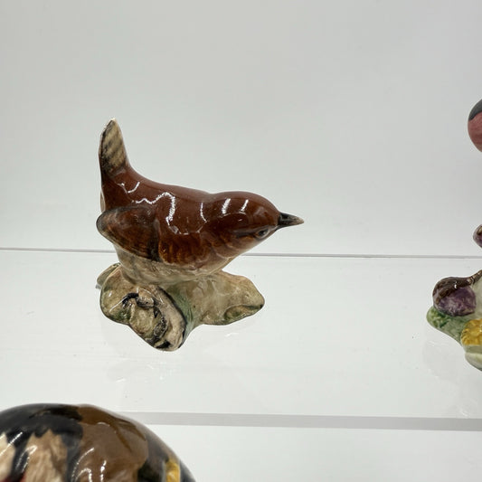 Vintage Beswick England Porcelain Set Figurines Goldfinch Wren Bunny